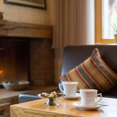 Og& Kirchbuhl グリンデルヴァルト